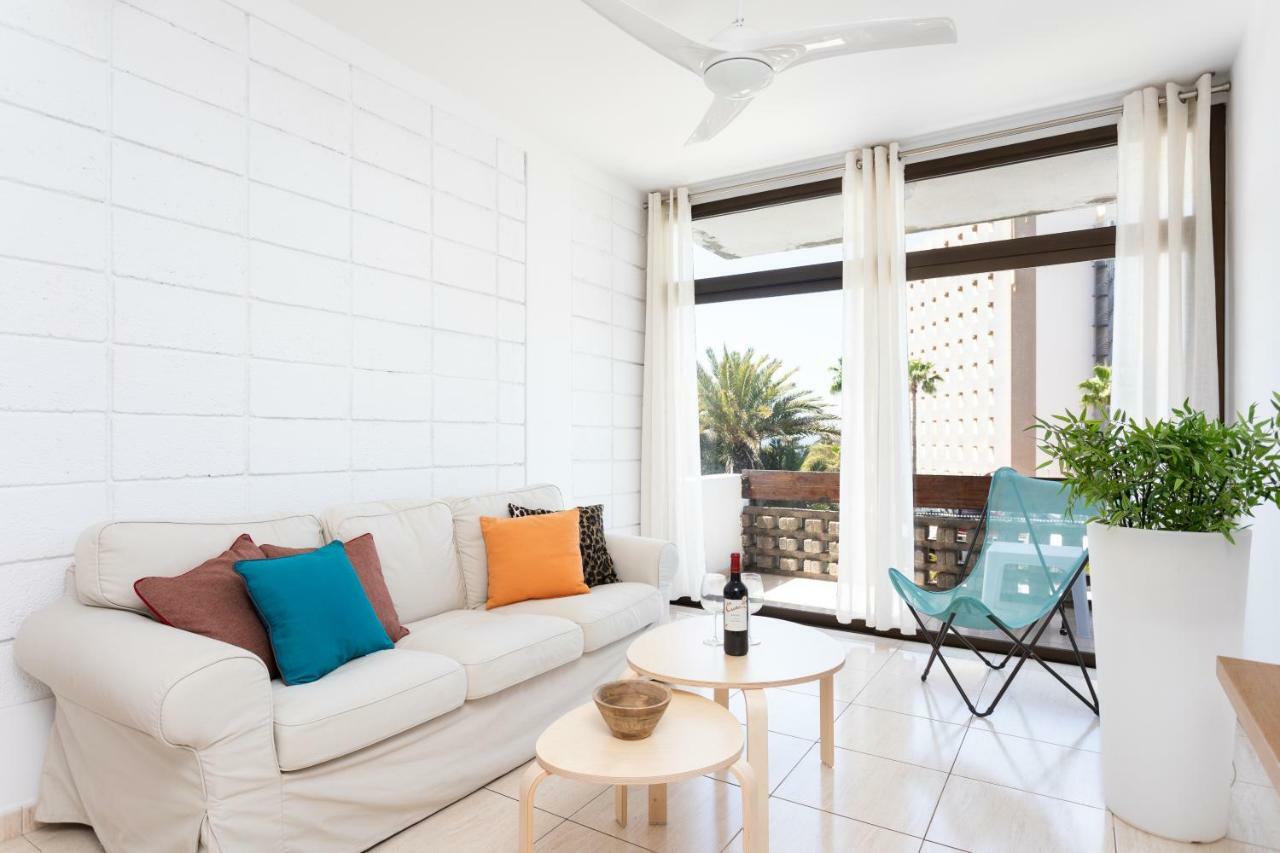 Las Americas Downtown : Prime Location Accomm. Arona  Exterior foto